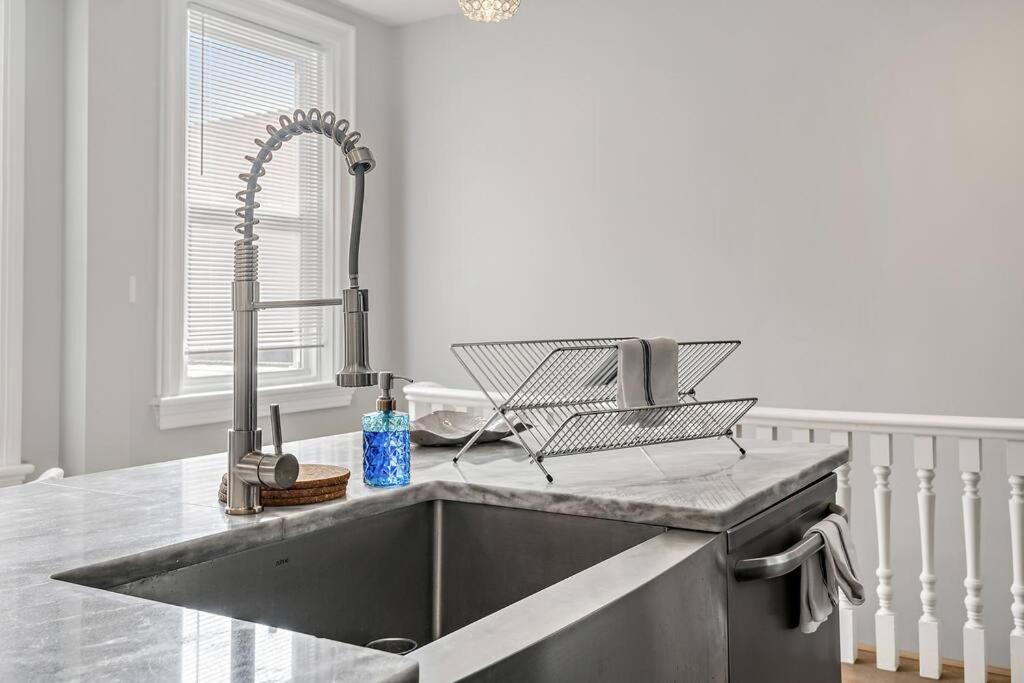 Charming Hbg Haven: Cozy 1Br Apt Harrisburg Luaran gambar